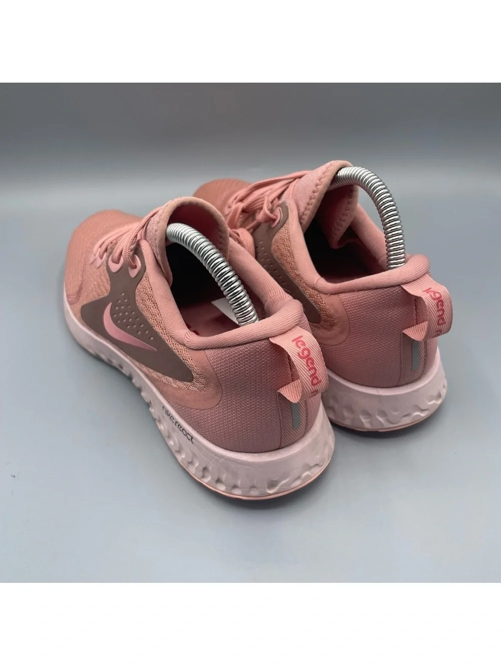 Nike Legend React Rush Pink
